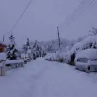 Eordaialive.com - Τα Νέα της Πτολεμαΐδας, Εορδαίας, Κοζάνης Εγκλωβίστηκαν από το χιόνι στο καταφύγιο του Χιονοδρομικού Συλλόγου Πτολεμαϊδας, στη Βλάστη, 30 άτομα από την Κοζάνη!