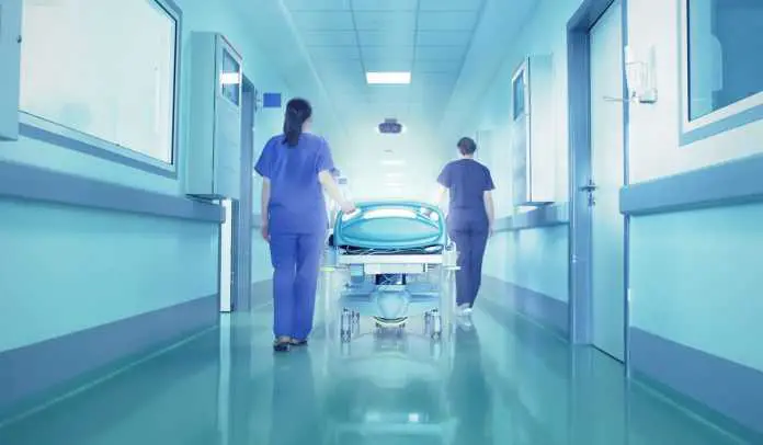 Eordaialive.com - Τα Νέα της Πτολεμαΐδας, Εορδαίας, Κοζάνης Ριζικές αλλαγές στα νοσοκομεία – Οι ανατροπές σε εφημερίες, ΜΕΘ και επείγοντα