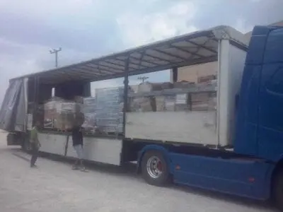 Eordaialive.com - Τα Νέα της Πτολεμαΐδας, Εορδαίας, Κοζάνης Δυτική Μακεδονία: Στην Περιφέρεια Αττικής έφτασε η αποστολή της ανθρωπιστικής βοήθειας που συγκεντρώθηκε από Δήμους και φορείς της Περιφέρειας
