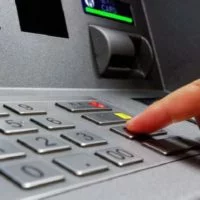Eordaialive.com - Τα Νέα της Πτολεμαΐδας, Εορδαίας, Κοζάνης Πιο ακριβές από Δευτέρα οι αναλήψεις με κάρτες από ΑΤΜ άλλων τραπεζών