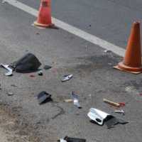 Tροχαίο ατύχημα στην κεντρική πλατεία Πτολεμαΐδας - Αυτοκίνητο συγκρούστηκε με μηχανάκι