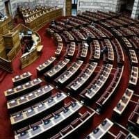 Σφοδρή επίθεση από τον ΣΥΡΙΖΑ: Ντροπιάσατε το Κοινοβούλιο