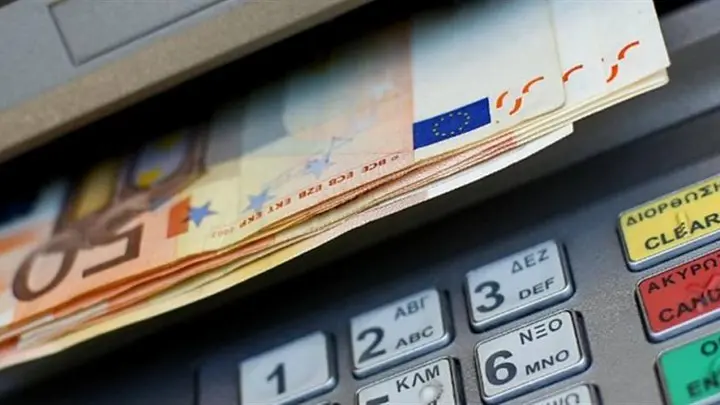 Νέο μπαράζ αναδρομικών για 300.000 συνταξιούχους με αξιώσεις 2 δισ. ευρώ