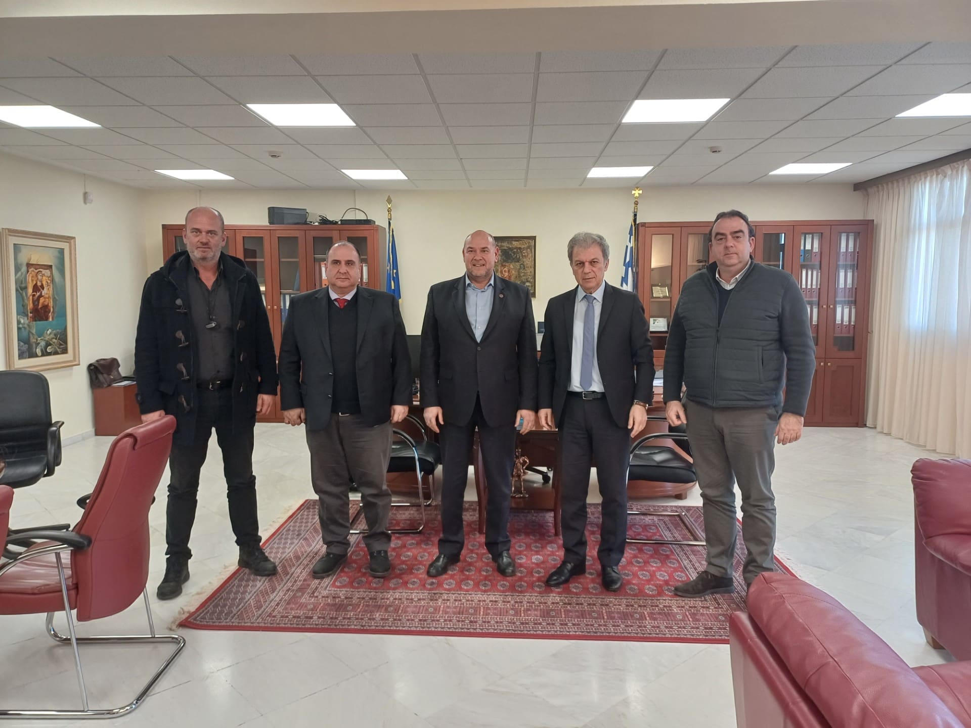Συνάντηση του Περιφερειάρχη με τον Πρόεδρο του ΕΚΑΒ, τους Αντιπροέδρους και τον Διευθυντή Δυτικής Μακεδονίας και Ηπείρου